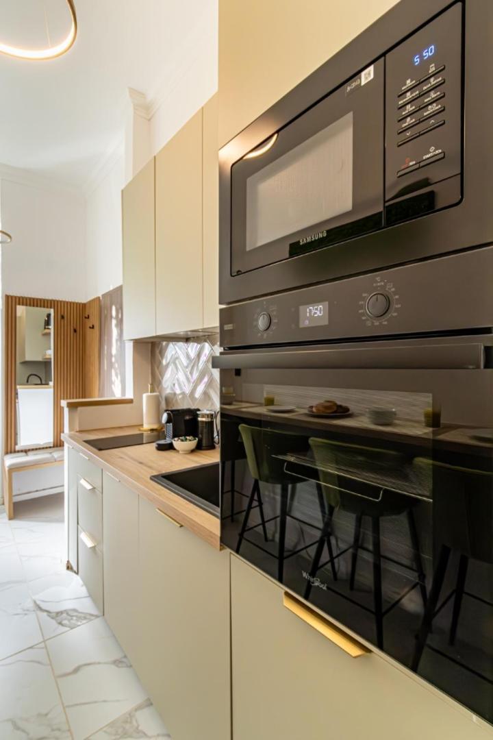 Appartamento Oasis On The Broadway With Ac